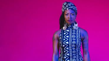 « Couleur », le message féministe de Dobet Gnahoré