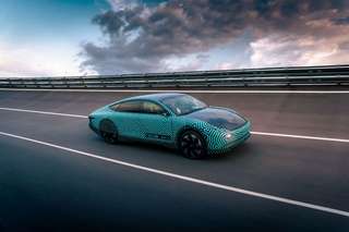 La voiture solaire Lightyear One confirme sur circuit ses 700 km d’autonomie