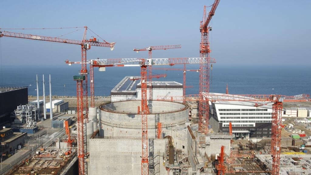 France: le débat public s’ouvre sur le nucléaire malgré les intentions affichées de Macron