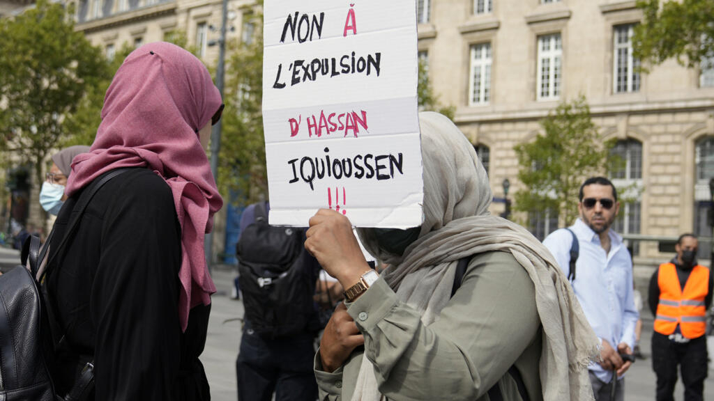 Réclamé par la France, l’imam Iquioussen reste en prison en Belgique