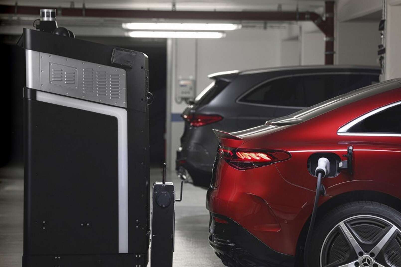 Charles, un robot de recharge pour voitures électriques conçu en France