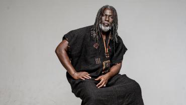 Tiken Jah Fakoly : une bande-son de l’actualité politique africaine