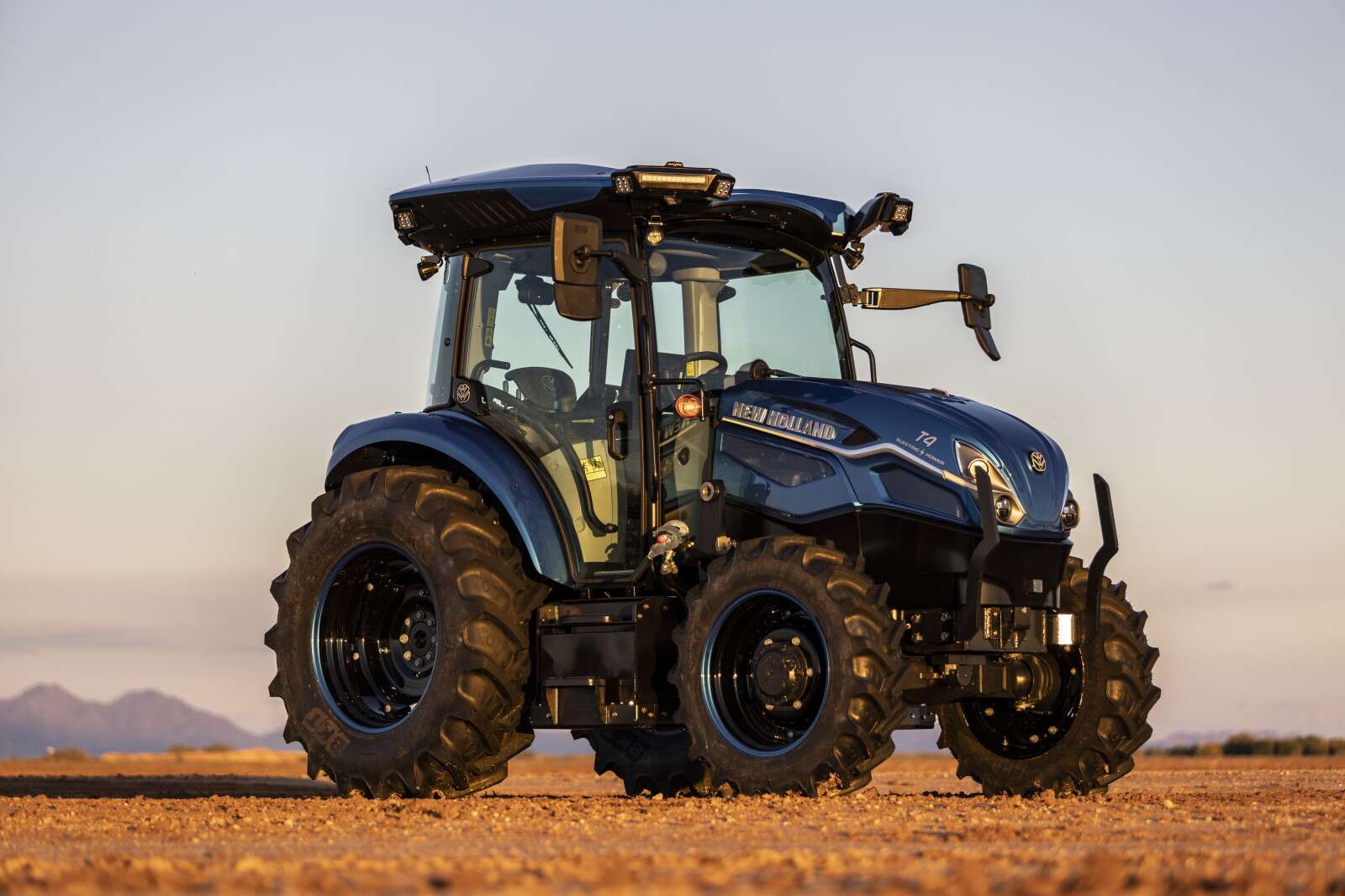 Et voici le premier tracteur autonome et électrique !