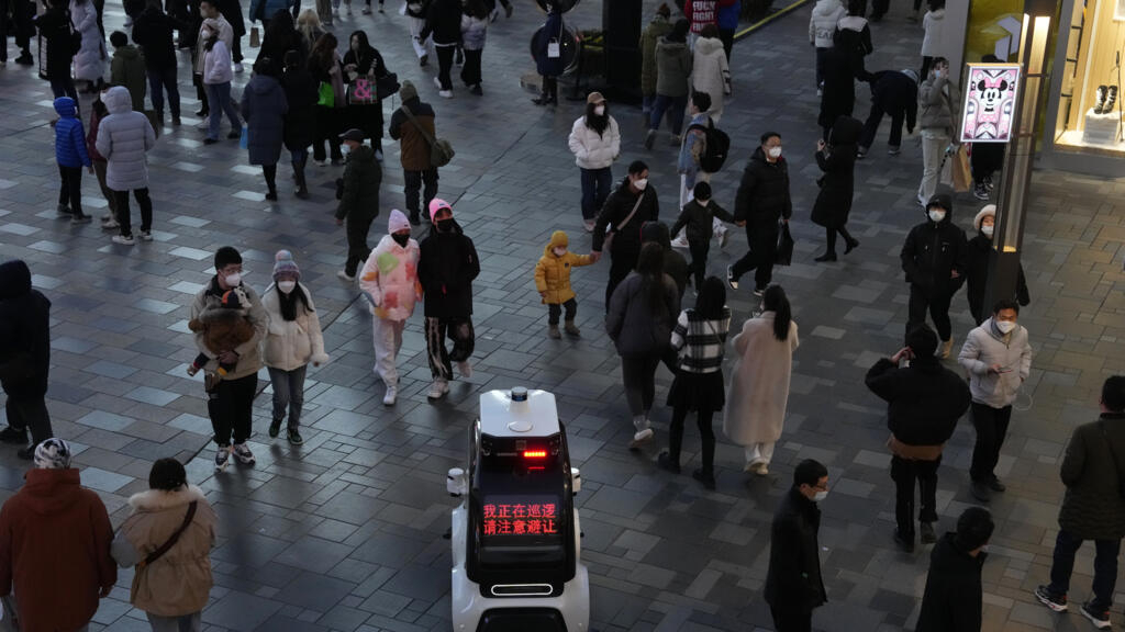 Covid-19 en Chine: la vie bat son plein à Pékin, les autorités veulent rassurer