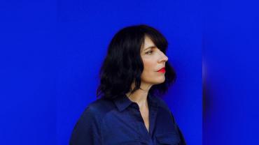 La Grande Sophie compose « La vie moderne »
