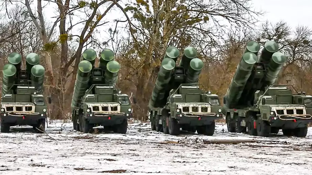 La Russie déploierait des batteries de missiles antiaériens à Moscou