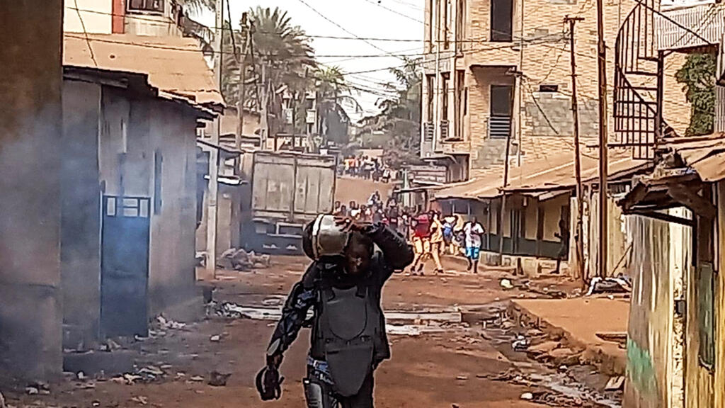 Guinée: le gouvernement hausse le ton après les violences de la manifestation du 16 février