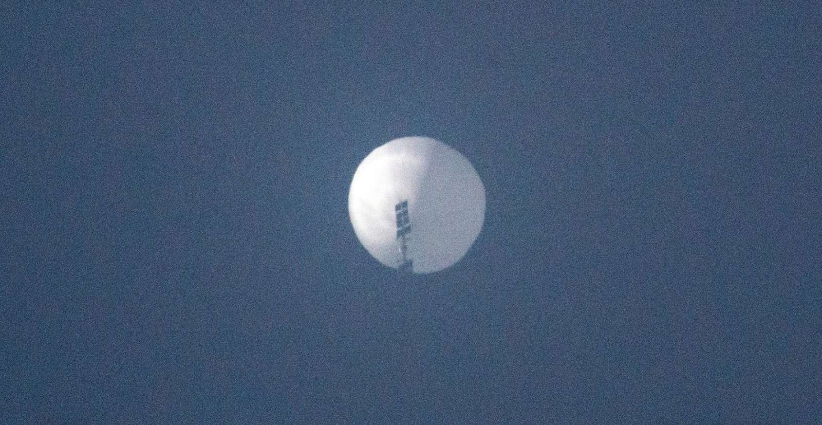 Un ballon espion chinois se promène au-dessus de sites militaires américains !