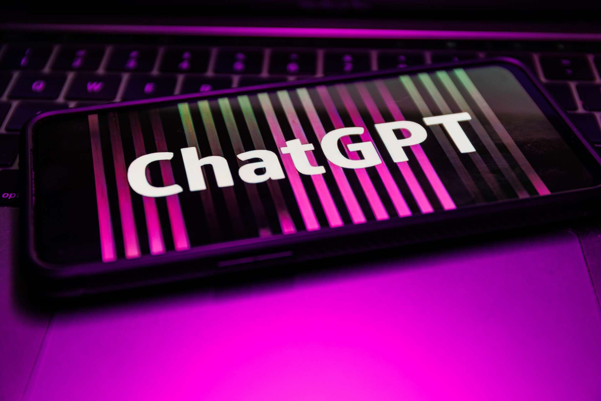 Visual ChatGPT, le chatbot qui communique par les images